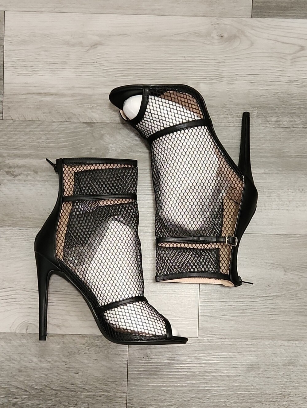 Amazon Aiit Black Mesh Peep-Toe Stiletto Zip-Up Ankle Booties Womens Size 41